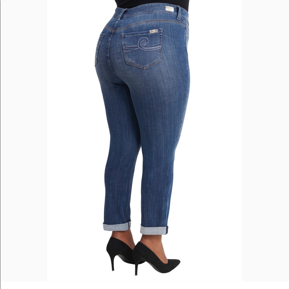 Seven7 Slim Straight size14W PLUS SIZE jeans